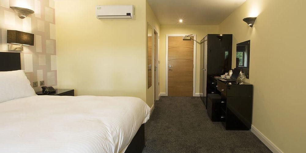 Oak Royal Hotel, Golf And Country Club Chorley  Εξωτερικό φωτογραφία
