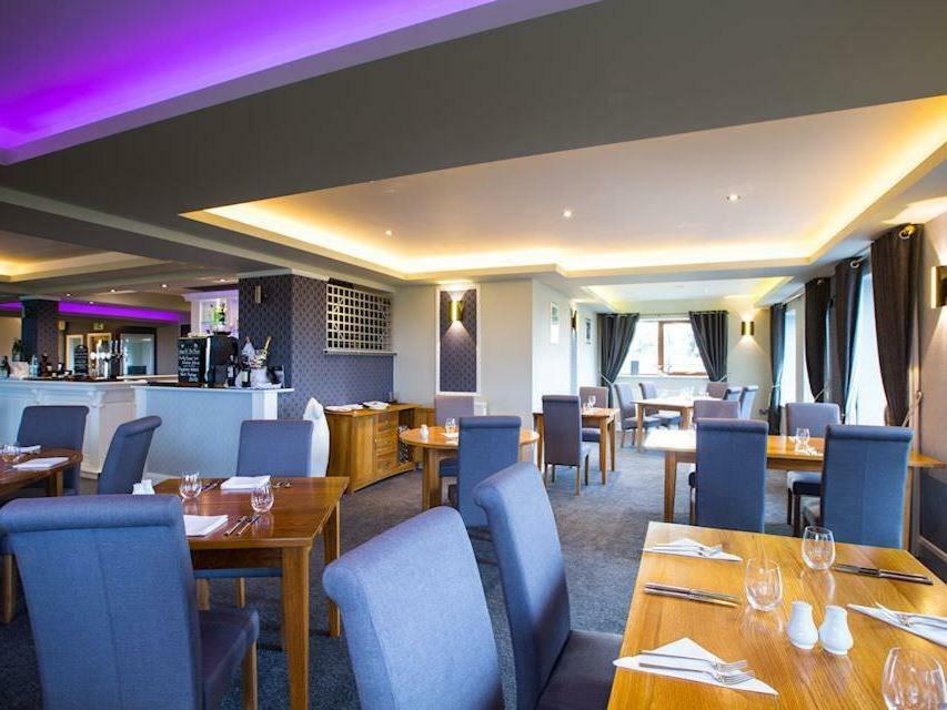 Oak Royal Hotel, Golf And Country Club Chorley  Εξωτερικό φωτογραφία